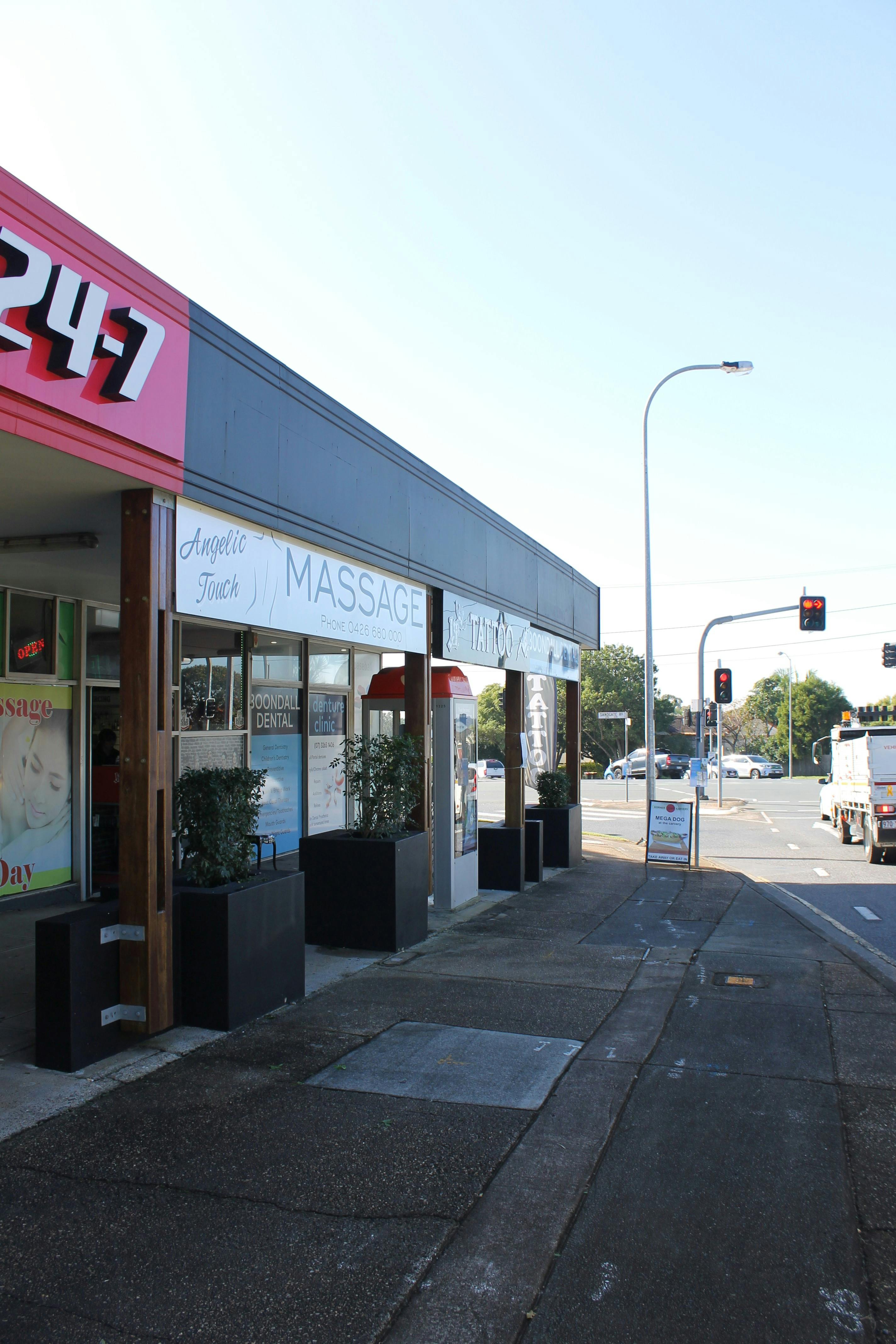 Boondall Shopping Centre - Beams Rd side 