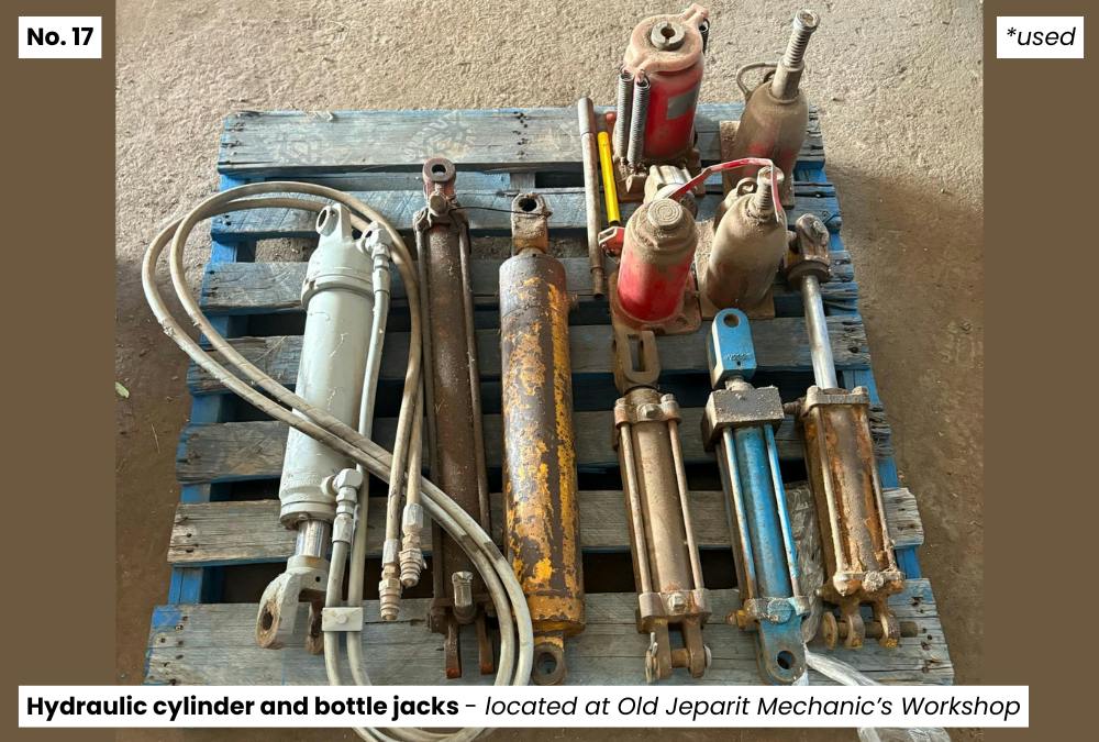 17. Hydraulic cylinder and bottle jacks - Old Jeparit Mechanics Workshop.png