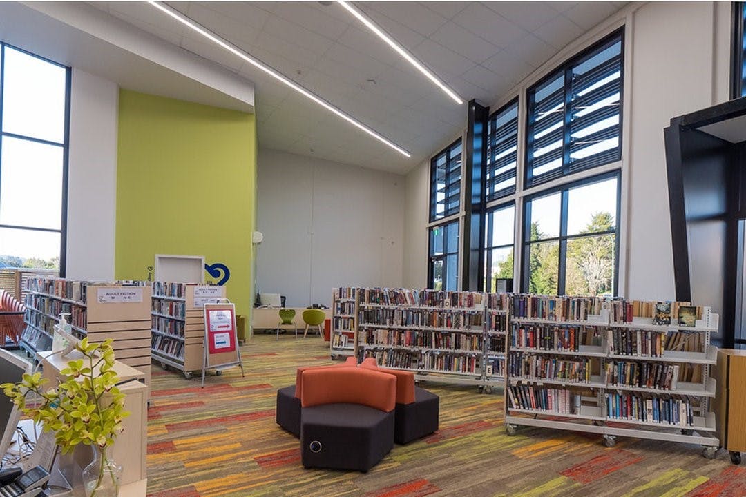 Open light spaces in a new library