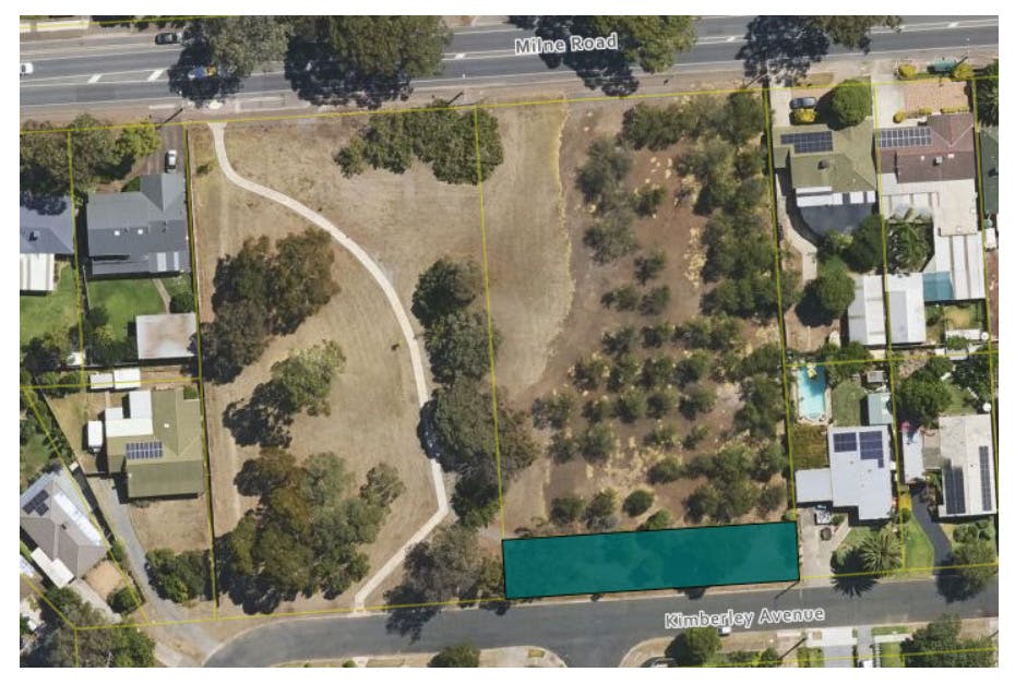 Kimberley Reserve - portion of reserve proposed for sale shaded in green