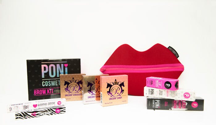 PONi cosmetics gift box