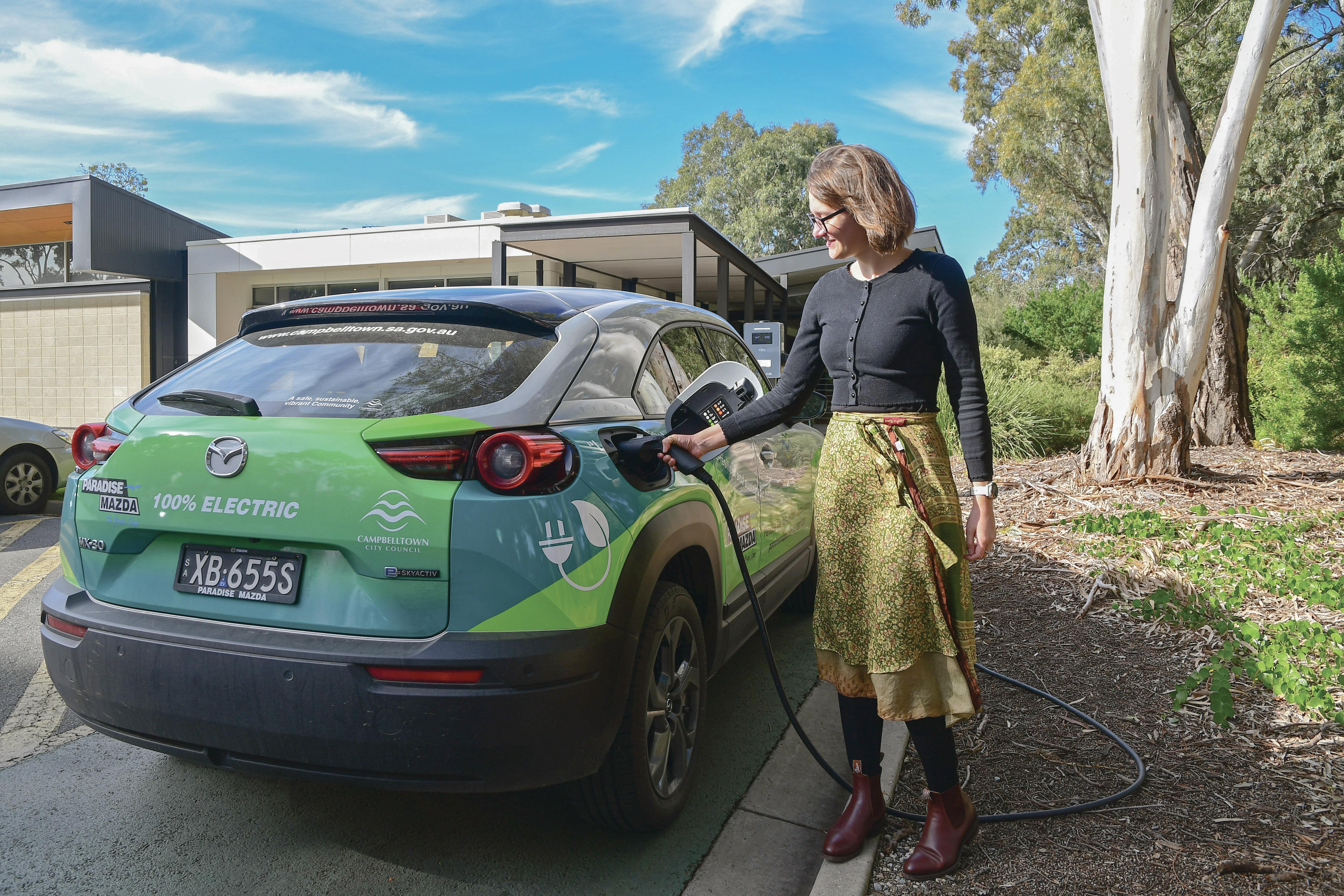 Supporting the transition to electric vehicles via the ‘Electric Vehicle Expo’ on 19 November 2023