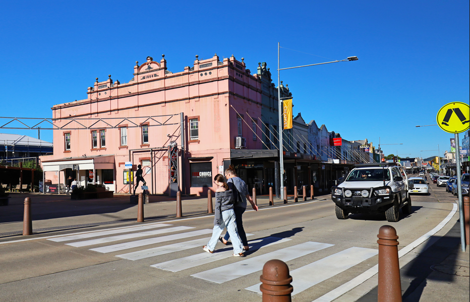 Cook Plaza, Main Street, Lithgow