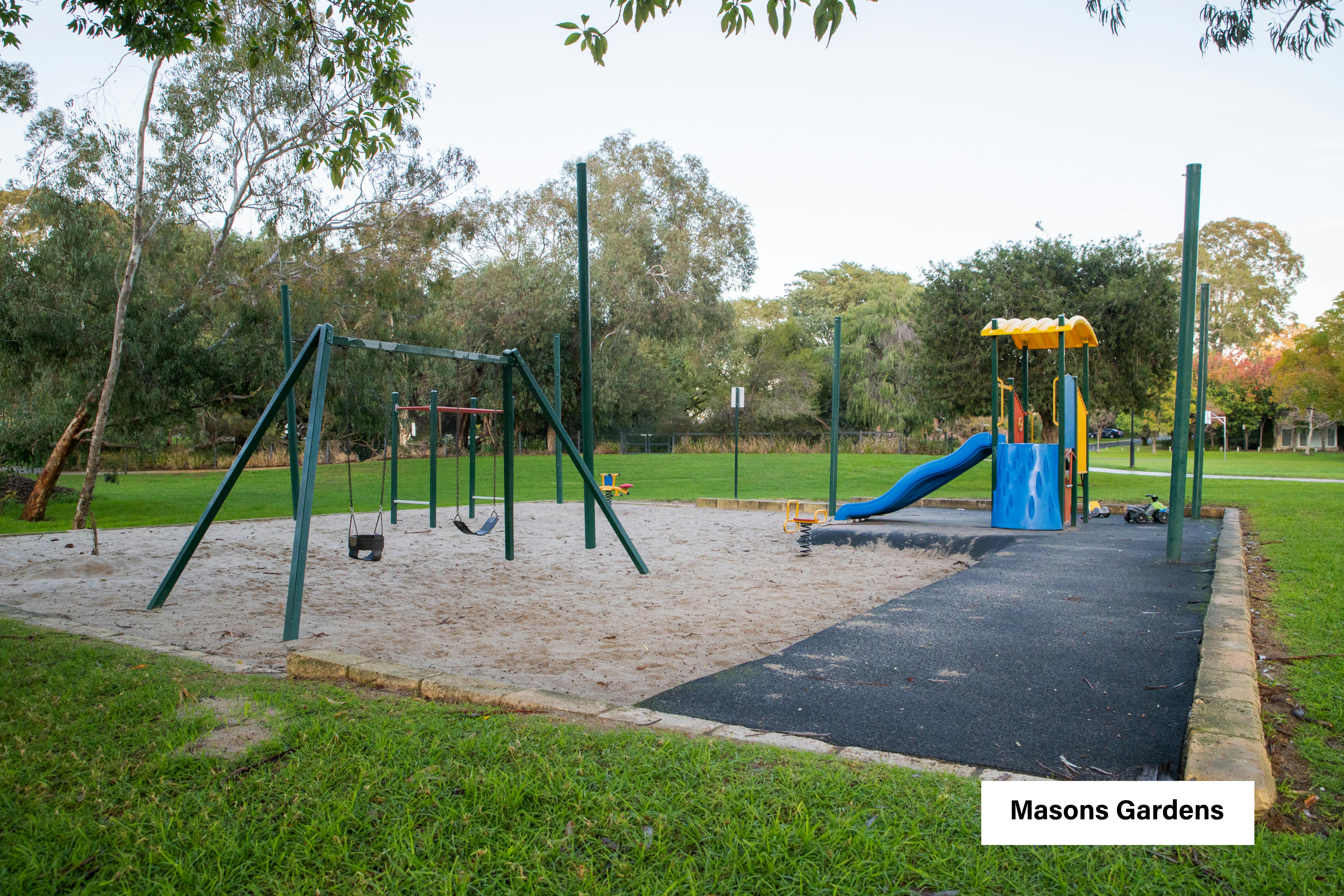 Masons Gardens (1).png