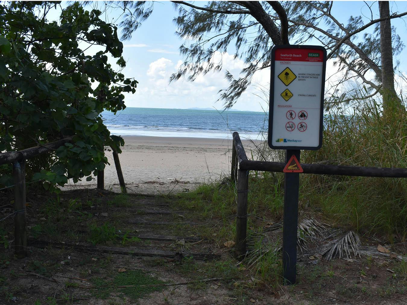 This photograph is of the beach access on the western side of the post and rail fence defines the picnic area which services the swimming enclosure.