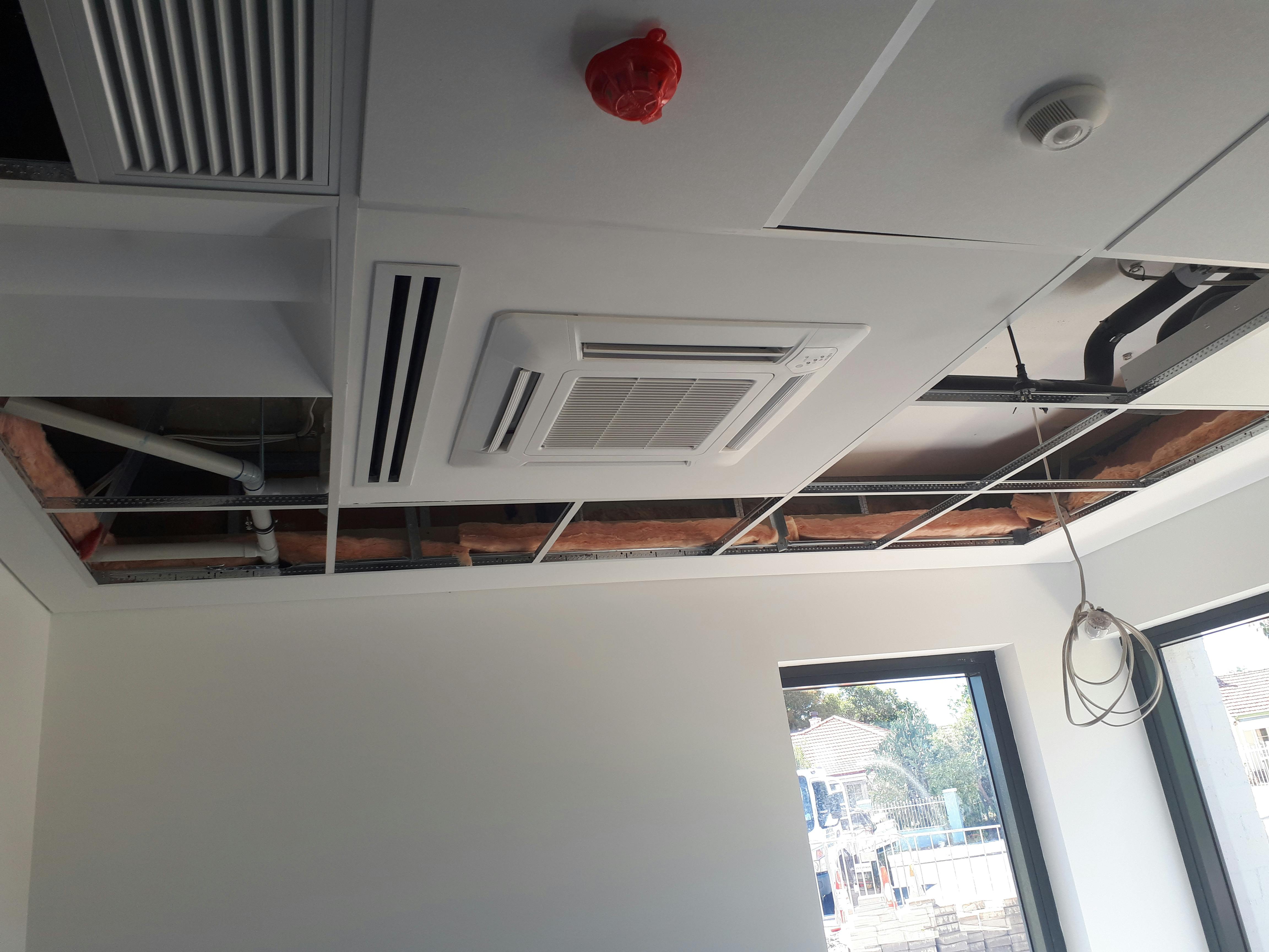 22 Air Conditioning installed.jpg