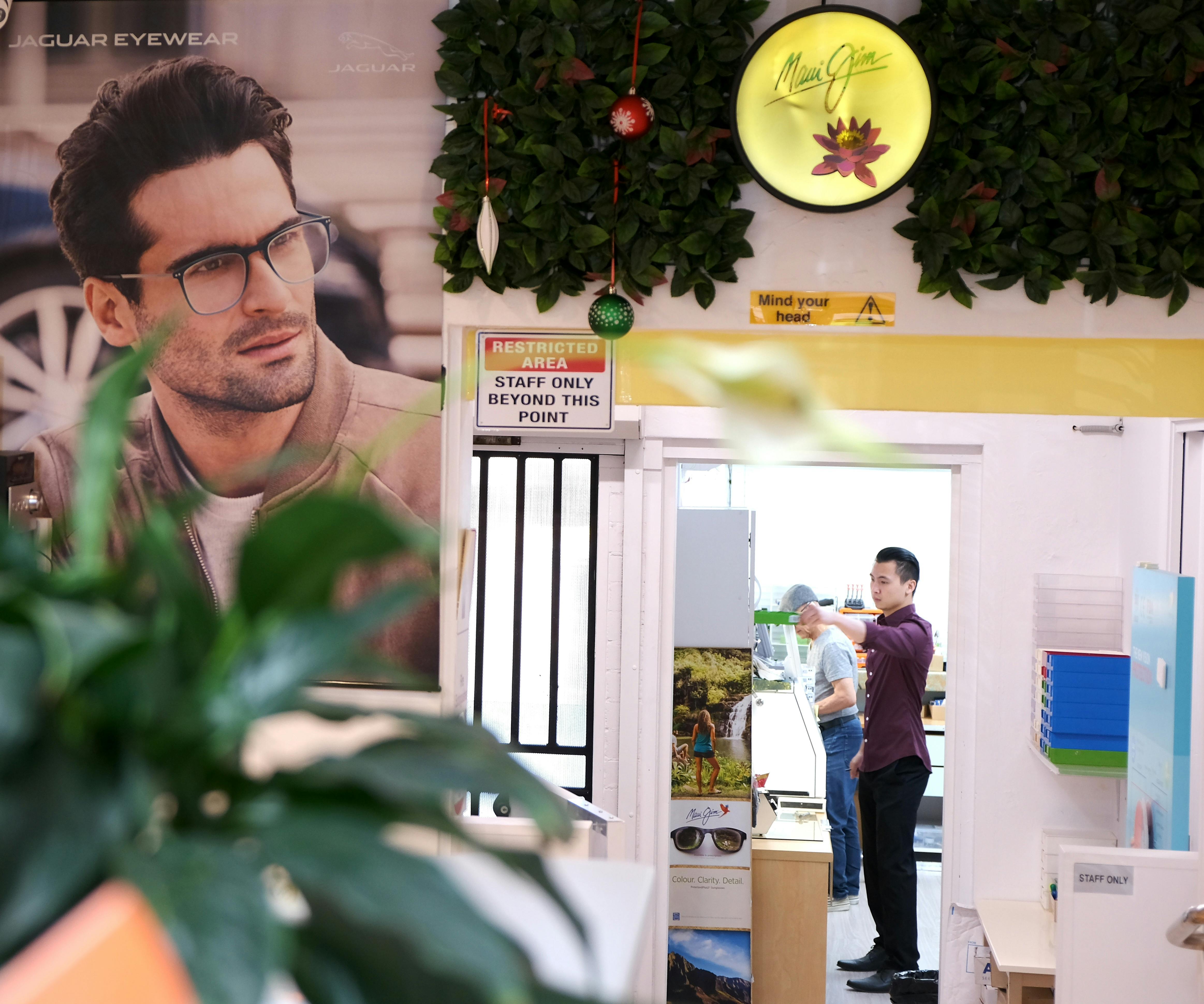 Elegance Eyewear Boutique with Jennifer Soh OverToYou