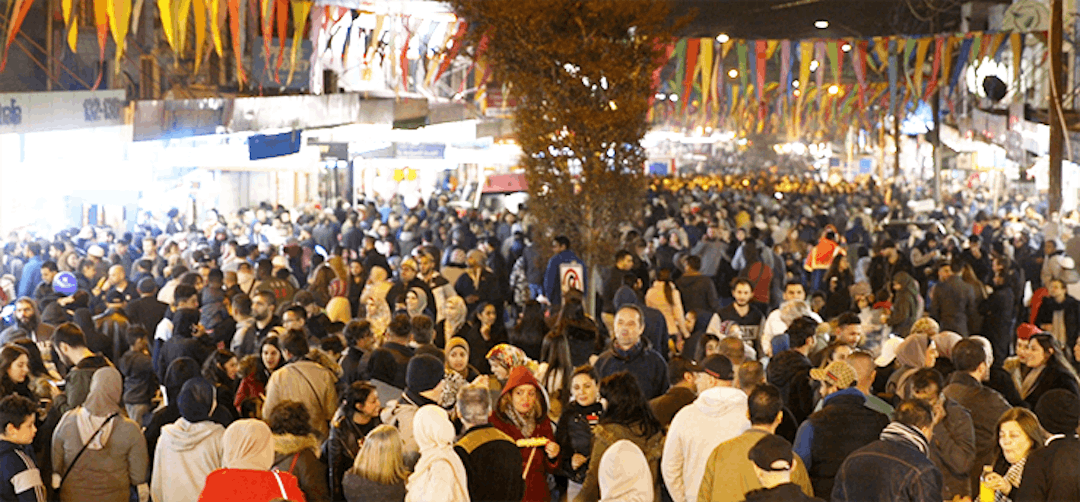 Ramadan crowds