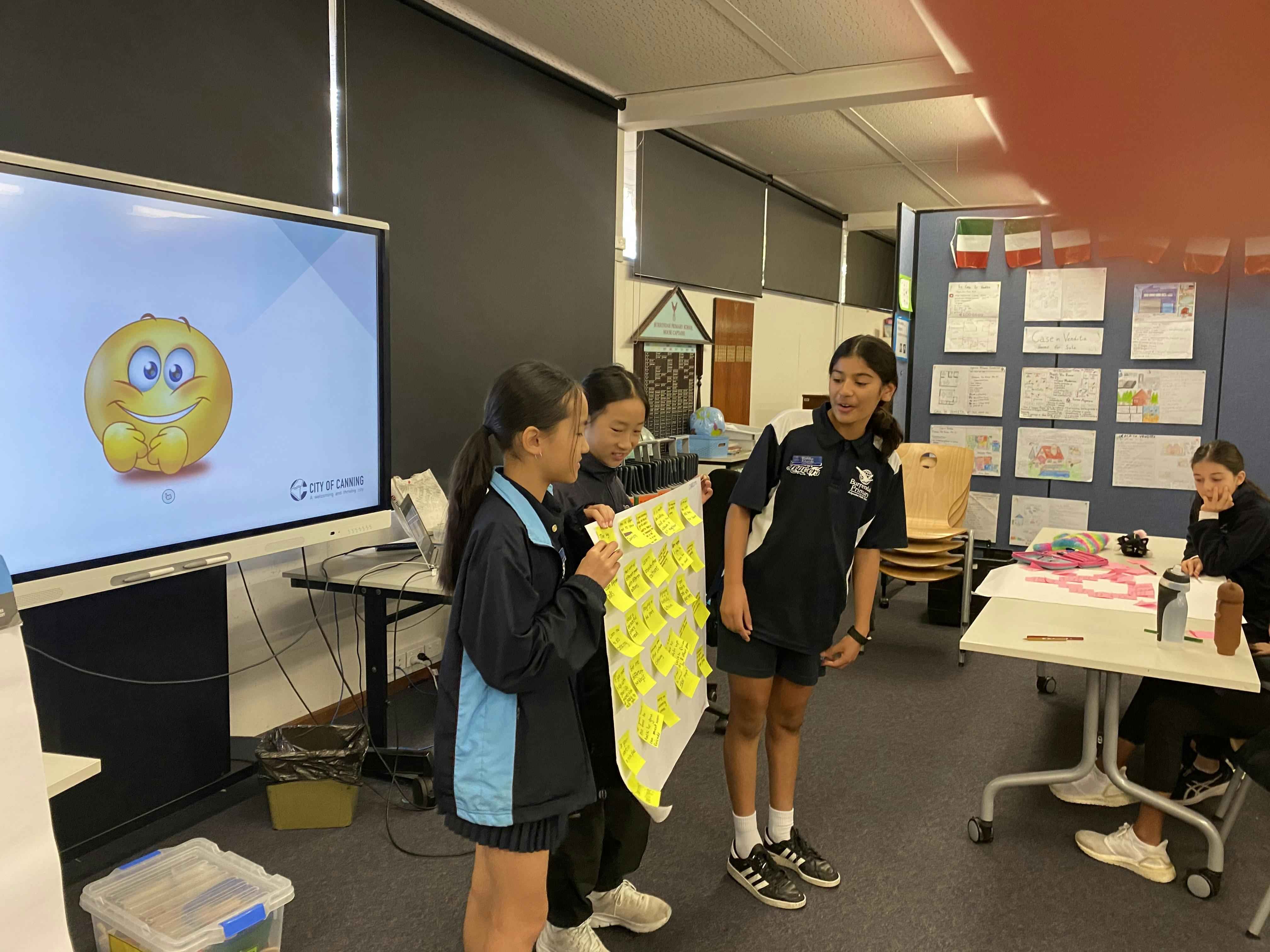 HICC Story Threads Conversation in Focus Burrandah Primary School 3 August (5).jpg