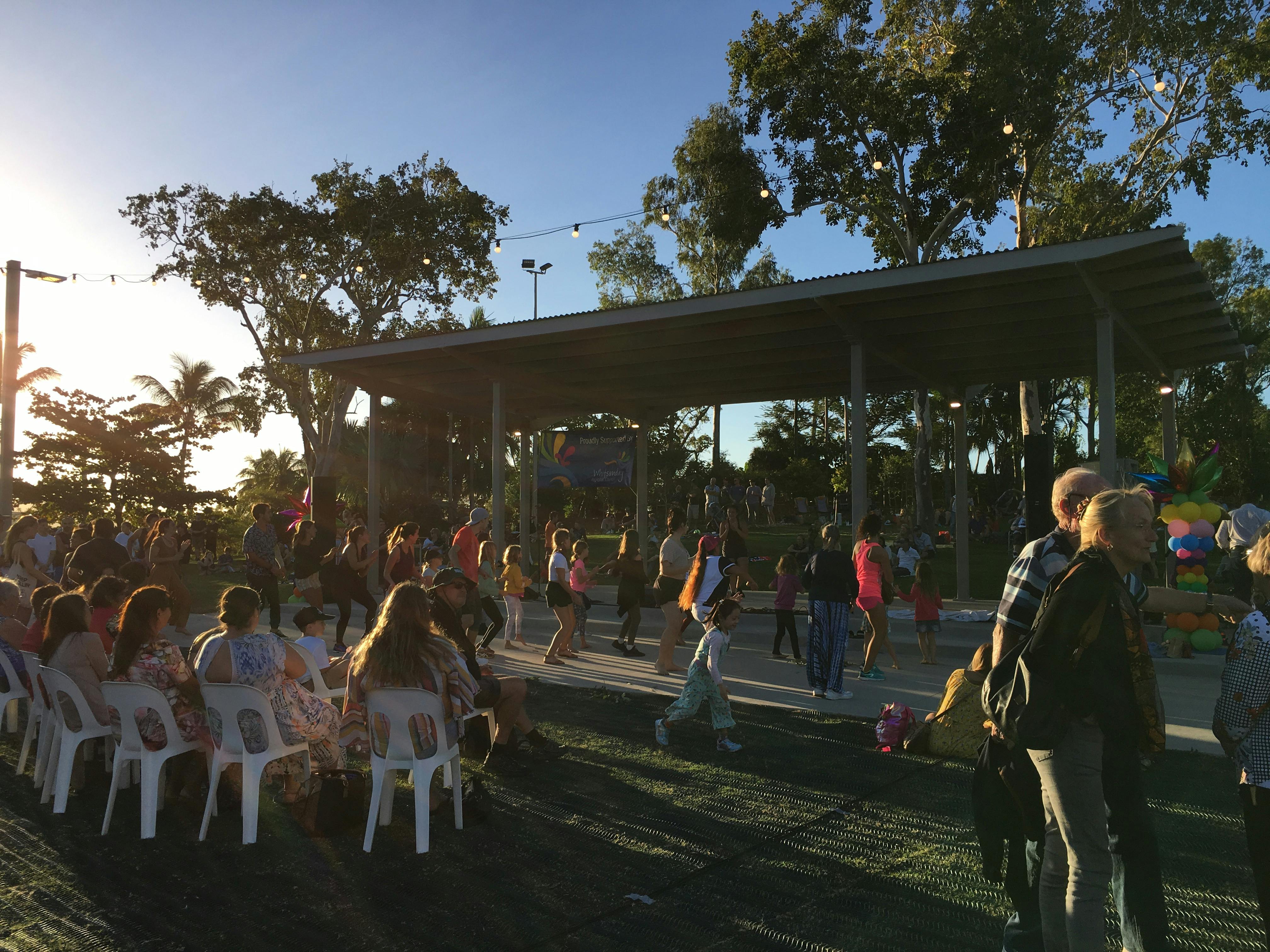 Airlie Foreshore Fiesta 4