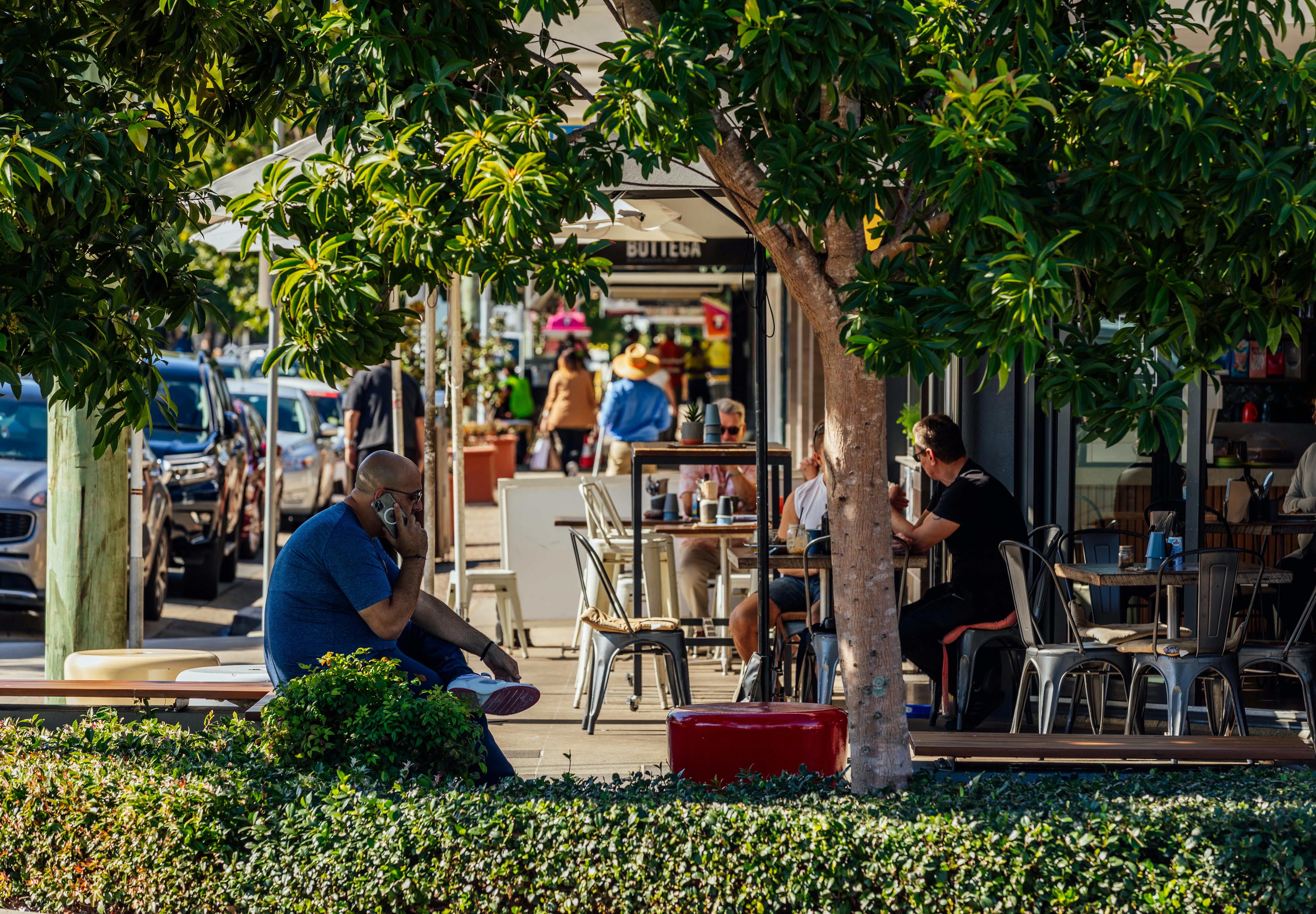 A city with active and sociable streets
