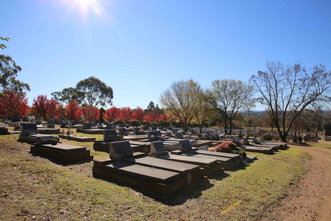 Burial sites at Armidale Cemetery