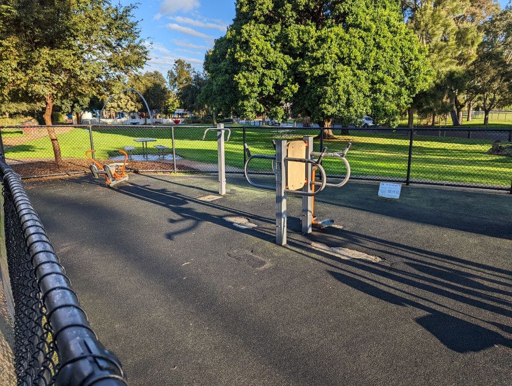 Bicentennial Park fenced outdoor gym - 3.jpg