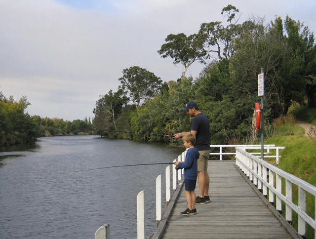 Port of Bairnsdale fishing.png