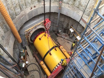 Launch shaft and jacking of tunnelling machine