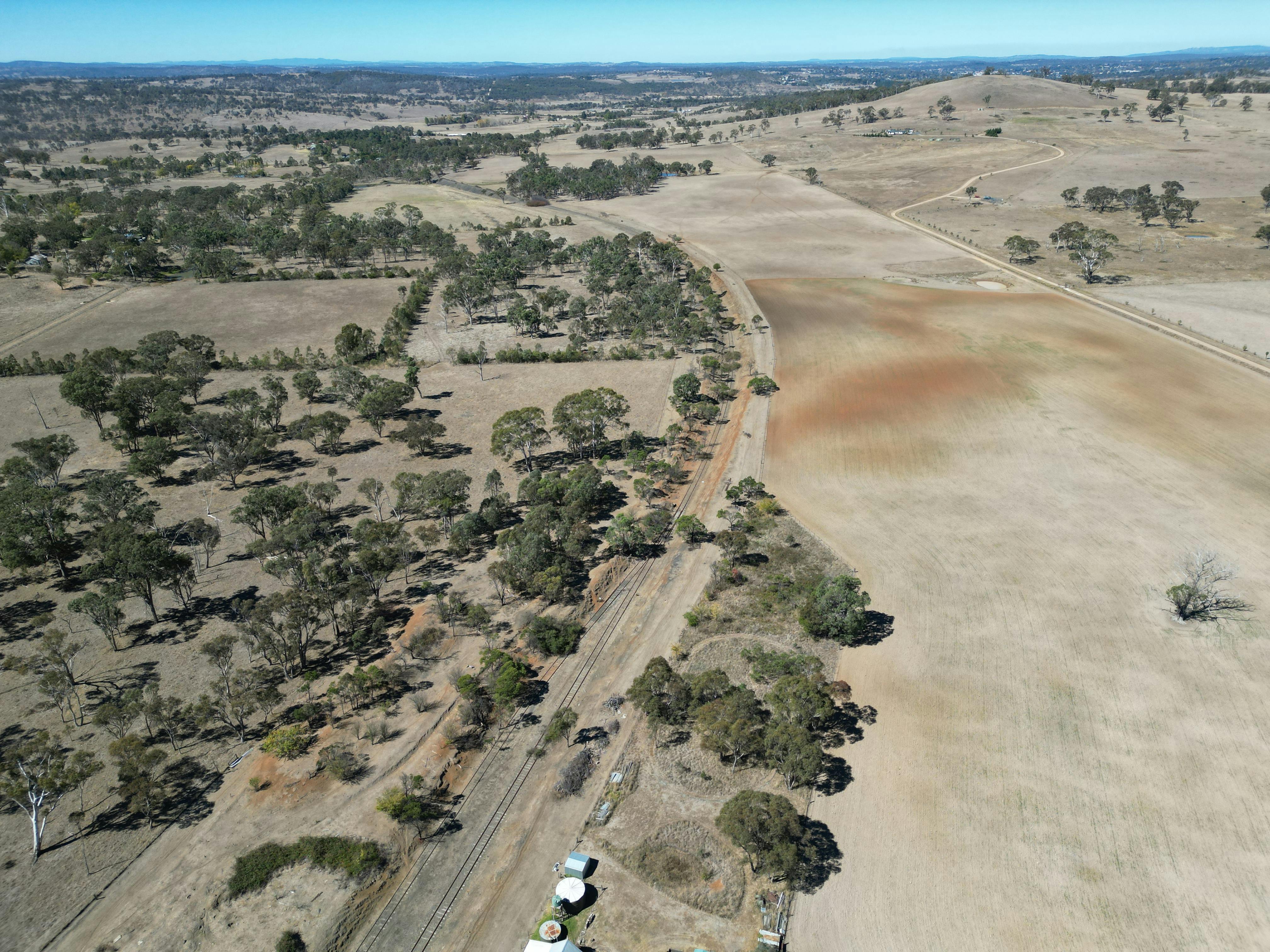 Old Northern Train Line looking east from Dumaresq Train Station.JPG