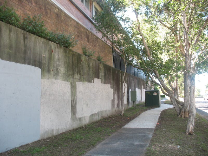 Palmerston Ave Wall