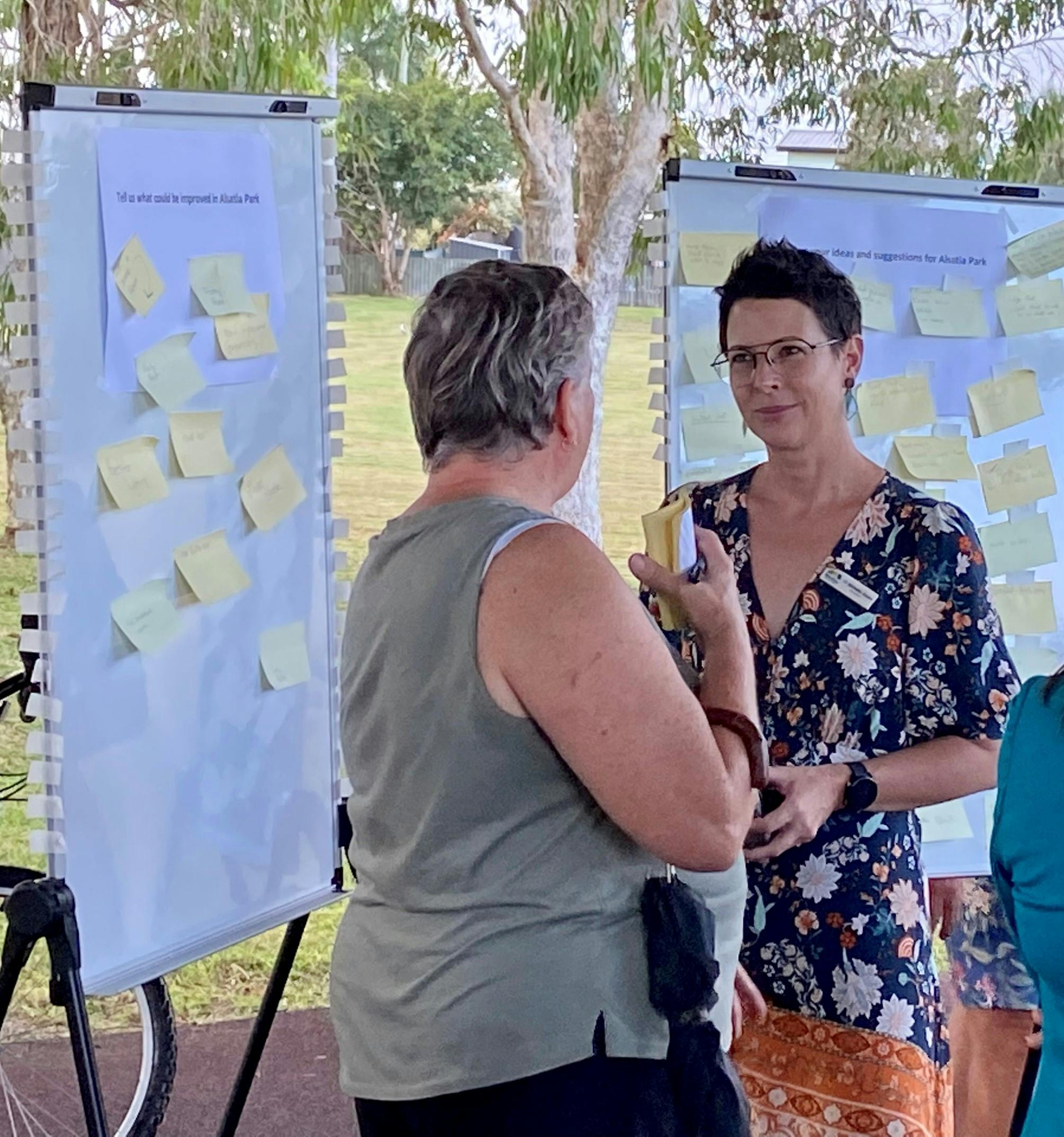 Councillor Michelle Green talks with a local resident about her ideas for improvements at the Alsatia Park consultation session.