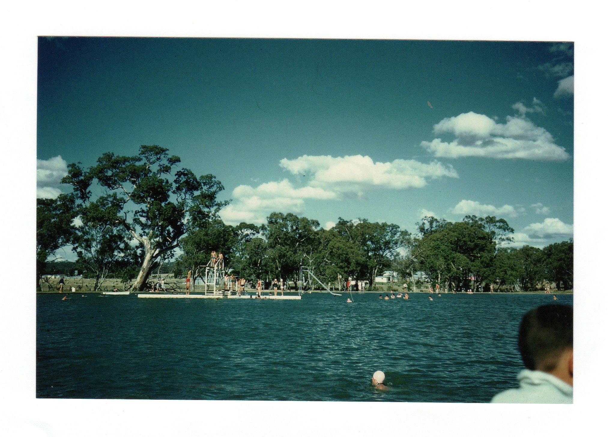 Historical image of the Naracoorte Swimming Lake 1