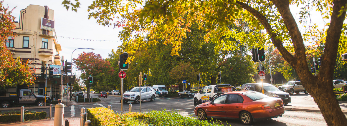 Traffic in Summer St Orange