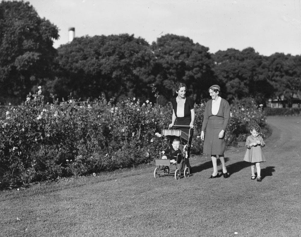 Strolling in New Farm Park, 1939