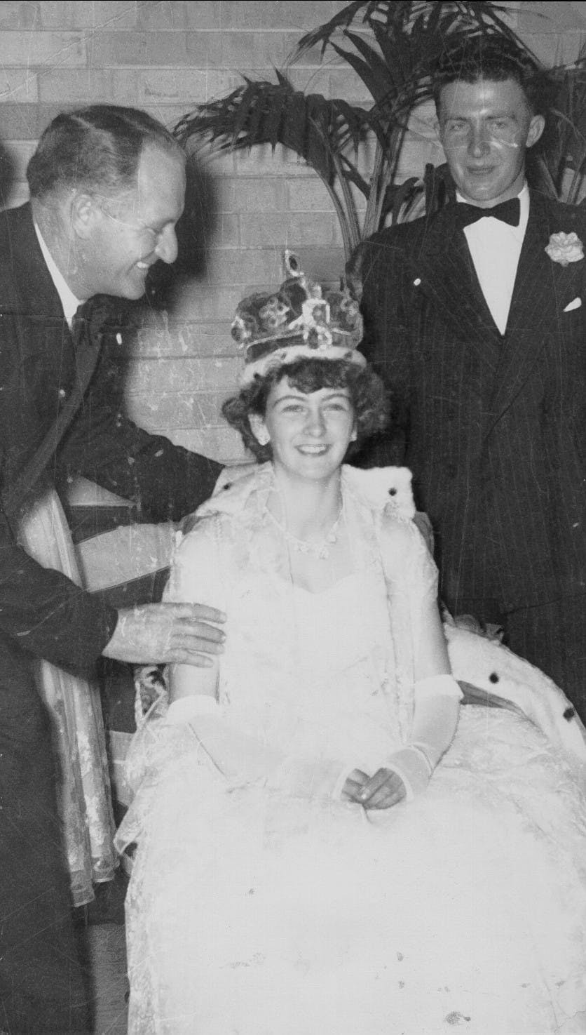 3 Commissioner Harry McGuigan coronating Fay Mills as Medinas 1st Popular Girl Medina Hall - 9th .jpg