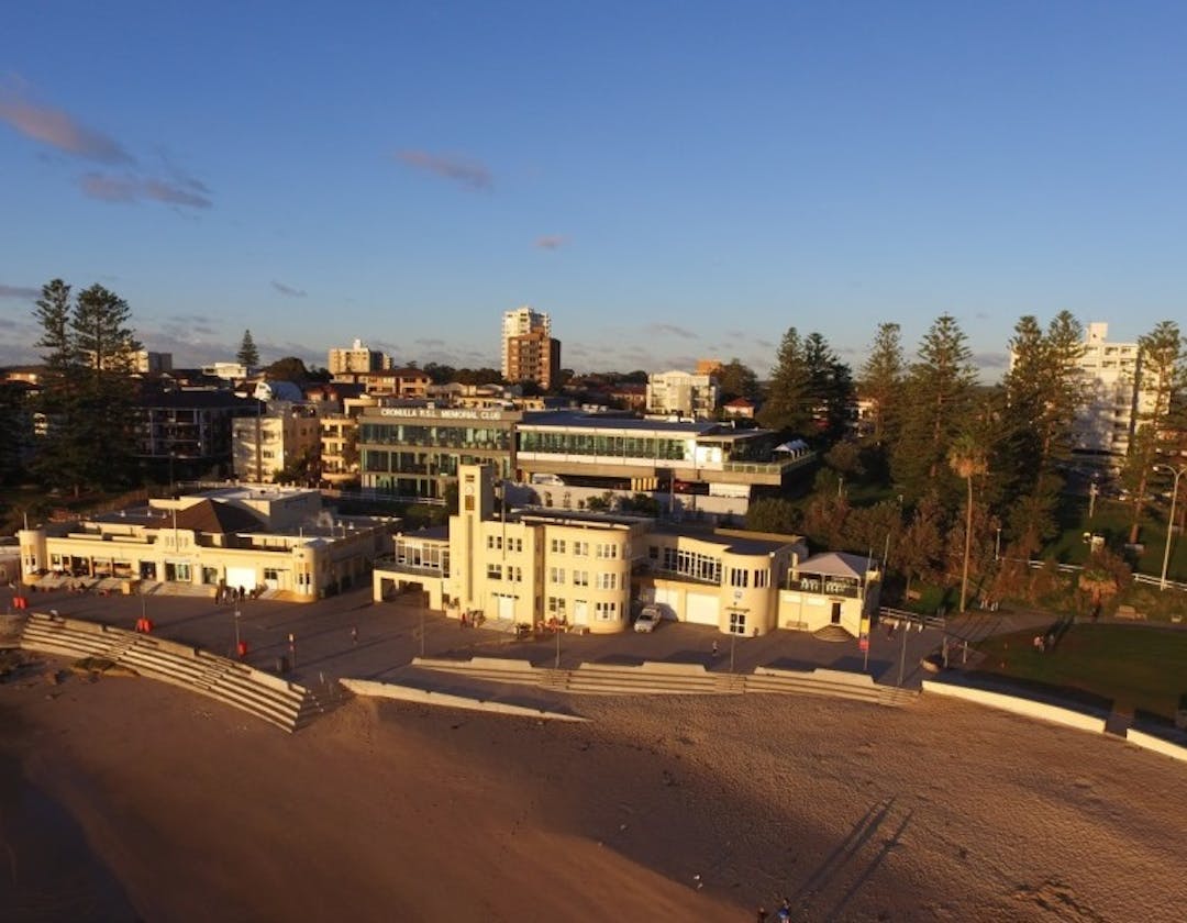 surf club