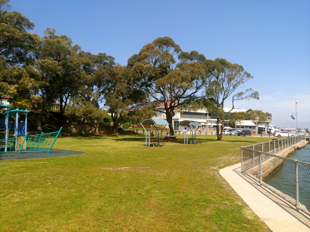 Council would value any comments you have about open space and recreational facilities in Georges River.  This can relate to parks generally or to a specific park.