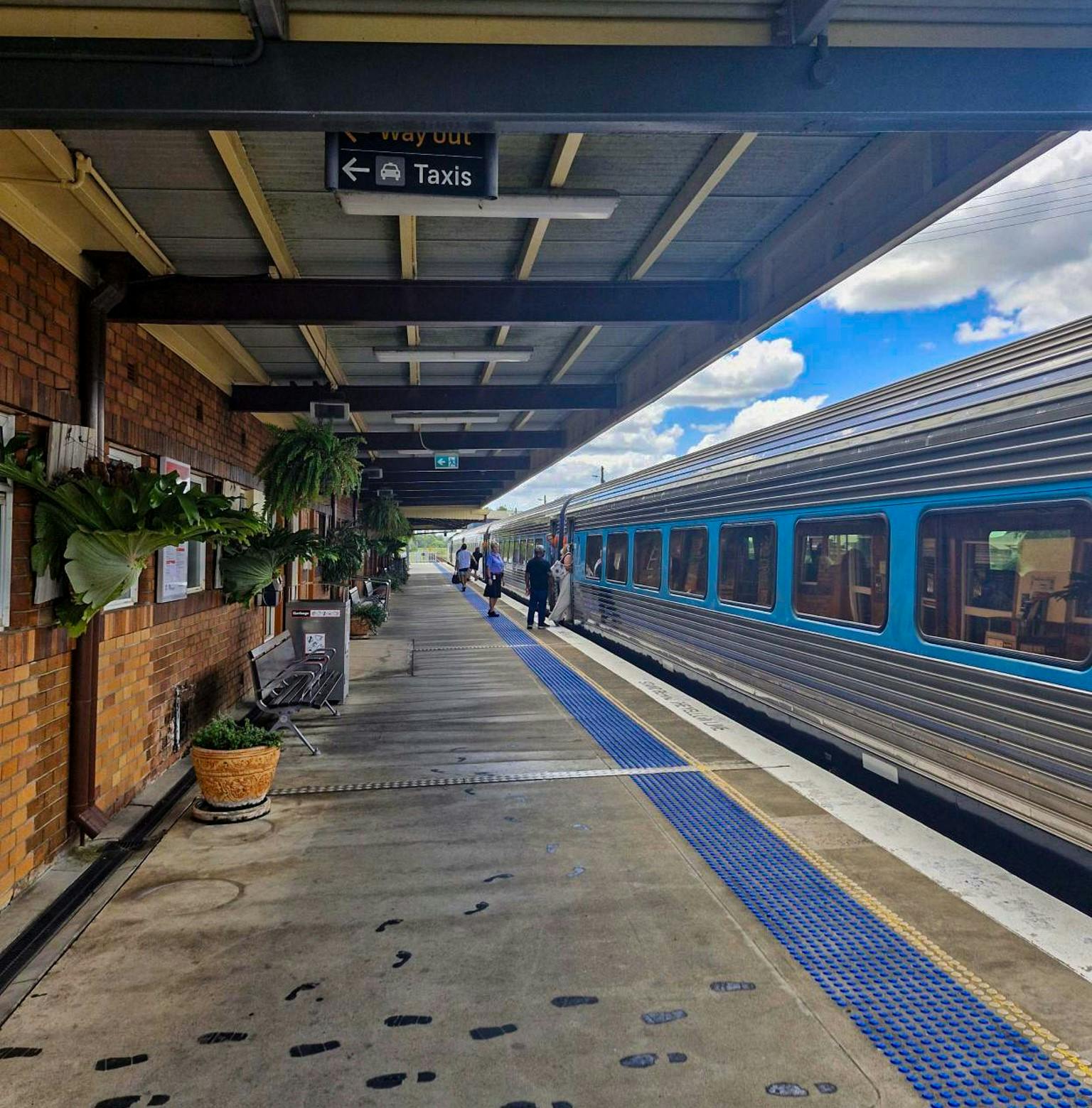 kempsey-railway-station-train-areaCOPY.jpg