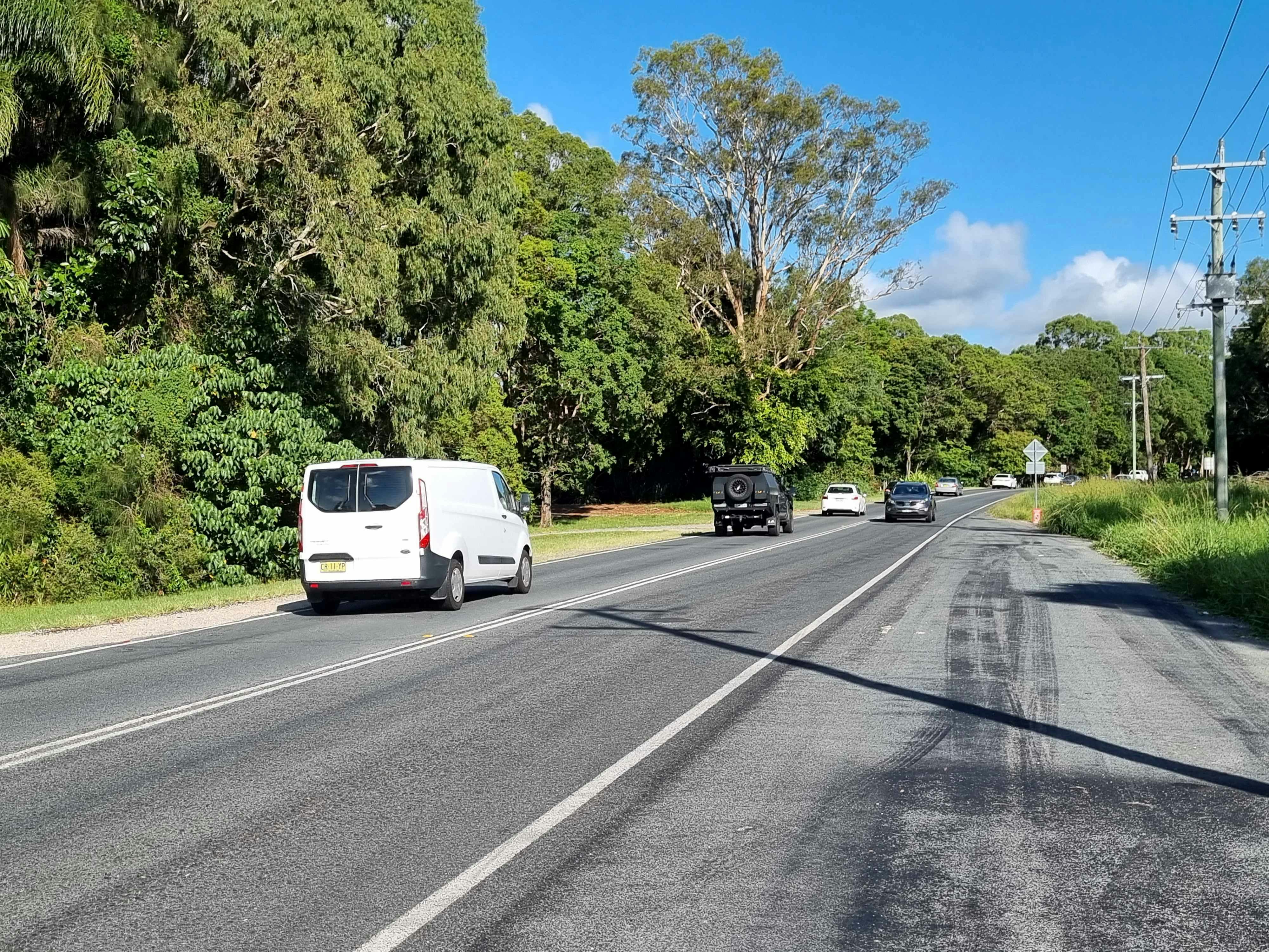 Tweed Coast Road - approaching the Chinderah Golf Course entrance.jpg