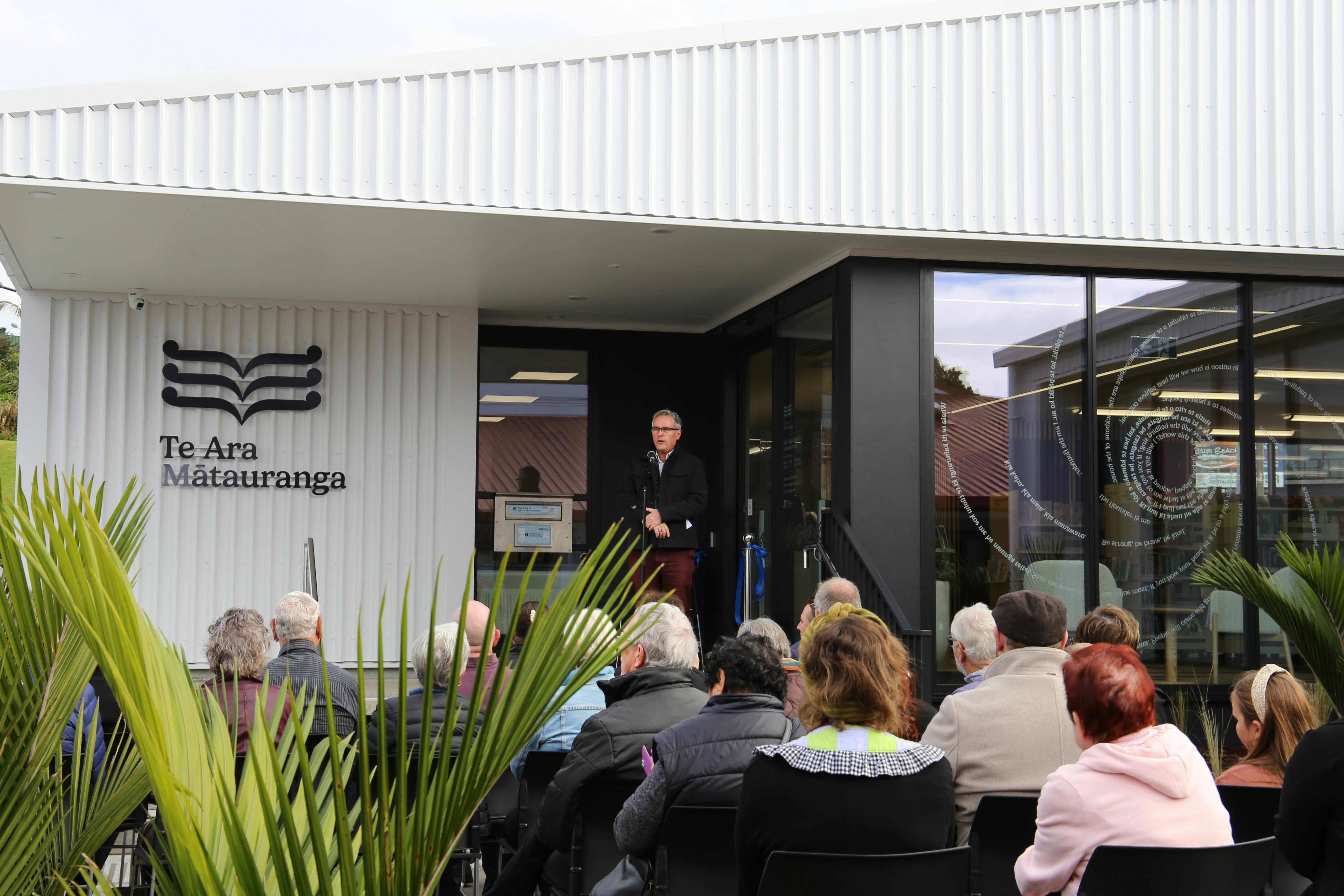 1.7.25 Waihi Beach Library Opening-057.jpg